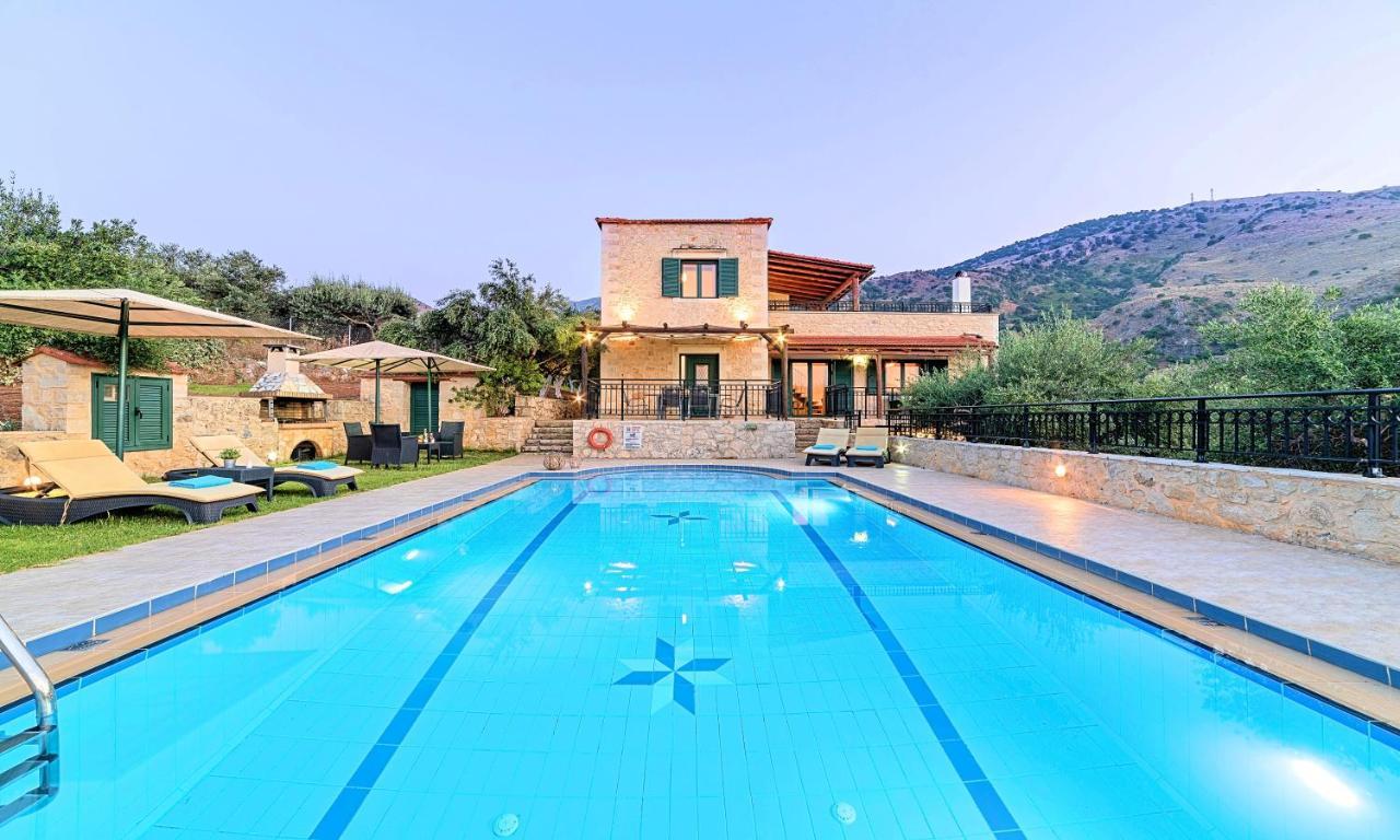 Villa Stelios Private Pool Джорджополис Екстериор снимка